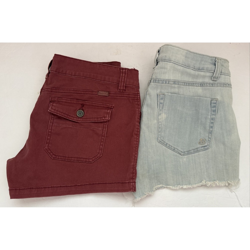 Lot of 2 Womens Shorts Unionbay Indigo Rein Y2K Red Blue Sz 9 28 29